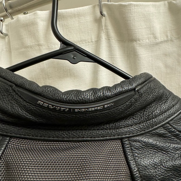 Rev’it ! Riding suit - Picture 6 of 15